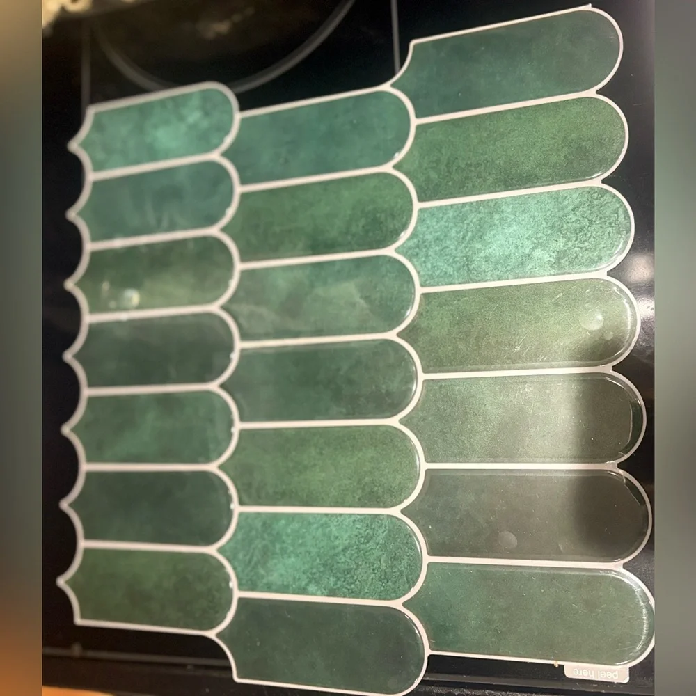 Green Peel and Stick Wall Tiles - 10 Pack